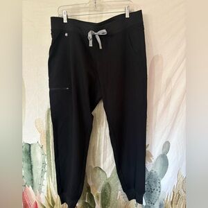 Women’s FIGS Black Ankle Pant🌵xl
